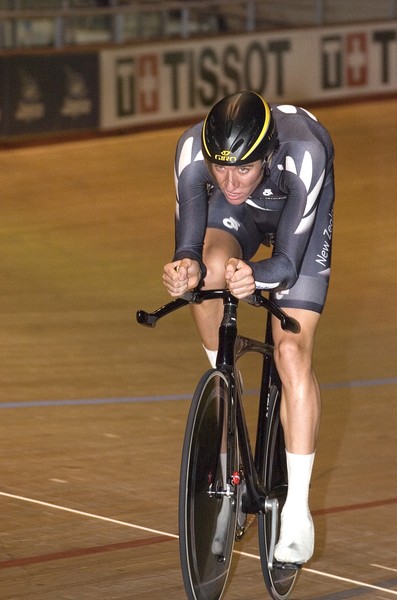  Jesse Sergent on his way to victory in the men's 4000m team pursuit at the UCI World Cup at the Hisense Arena in Melbourne.